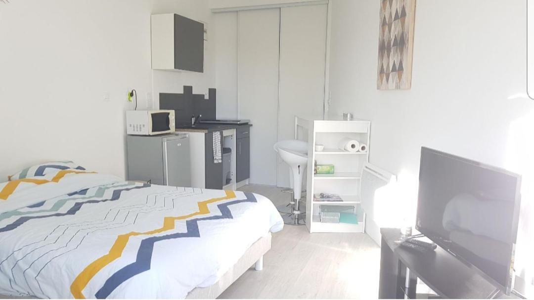 Studio cozy tout confort chez l'habitant Appartamento La Roche-sur-Yon Esterno foto